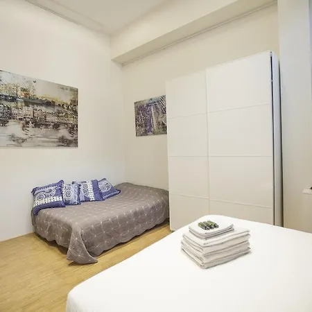 Helmers | Artfulstay Διαμέρισμα