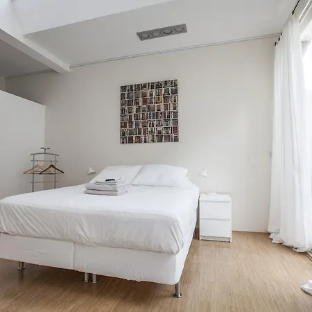 Helmers | Artfulstay * Amsterdam