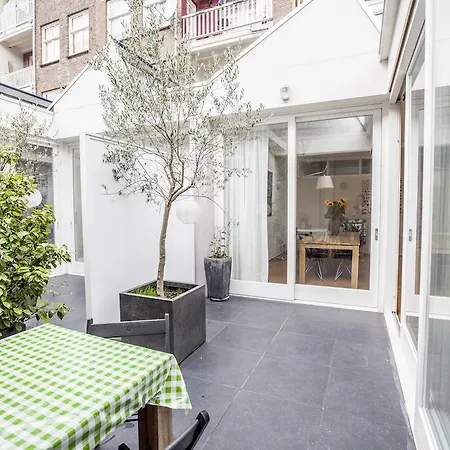 Helmers | Artfulstay *
